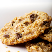 Load image into Gallery viewer, Delicious pile of baked chocolate cookies